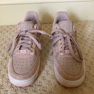 Nike Air Force 1, light pink, women’s 5.5